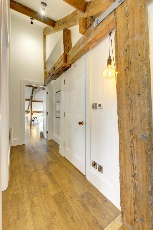 Loft 11 - Unique Apartment With Stunning Views Harrogate Eksteriør billede